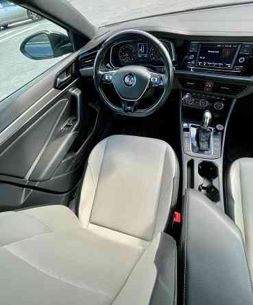 Volkswagen Jetta R-Line 2019 год Безопасность вся на месте в отличном состоянии Донецк