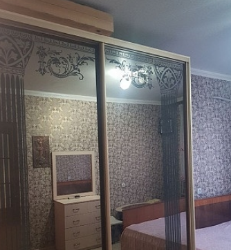 Сдам 2-к квартиру в Центре Макеевки Макеевка