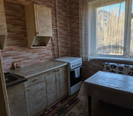 Сдам 3-к квартиру на Зеленом Макеевка