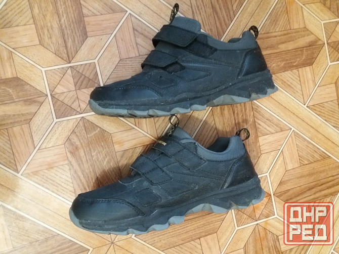 Продам кроссовки черные р. 39 Донецк - изображение 2