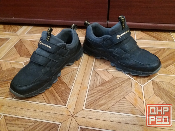 Продам кроссовки черные р. 39 Донецк - изображение 3