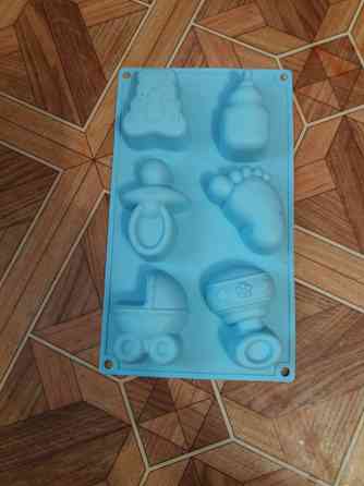 Продам форму силиконовую новую Донецк