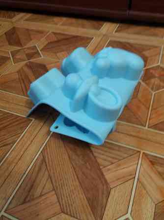 Продам форму силиконовую новую Донецк