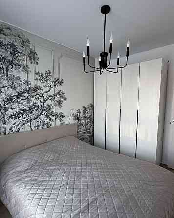 Киевский район, Донецк Сити, пешая доступность к больнице Вишневского и Травматологии, самый центр Донецк