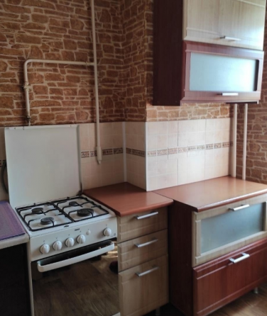 Продам 2-к квартиру на Зеленом Макеевка