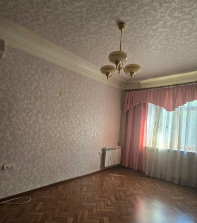 Продам 3-к квартиру на Восточном Макеевка