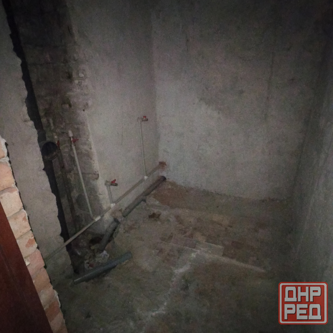 Продам квартиру 2 комнатную 3/3 Город Макеевка, Советский р-н, пос. Нижняя Крынка, кв-л 1 Макеевка - изображение 4