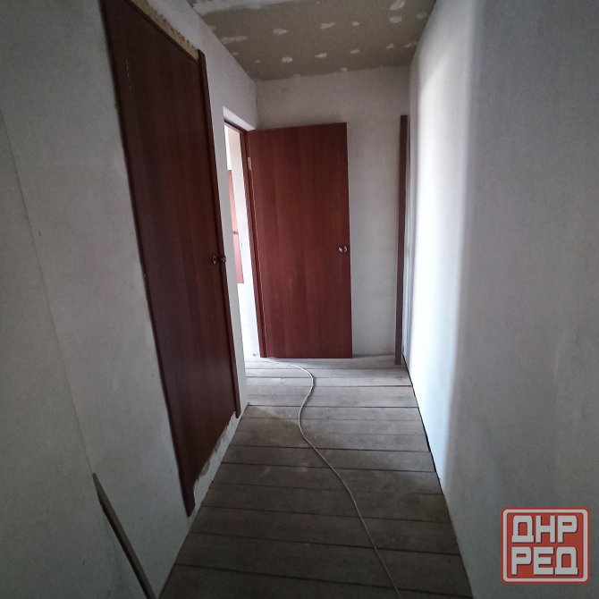 Продам квартиру 2 комнатную 3/3 Город Макеевка, Советский р-н, пос. Нижняя Крынка, кв-л 1 Макеевка - изображение 5