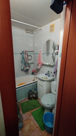 Продам 2 ком. кв. пл. Буденного Донецк