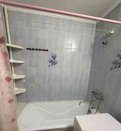 Сдается двухкомнатная квартира в Ворошиловском районе Донецка по театральному проспекту. Донецк