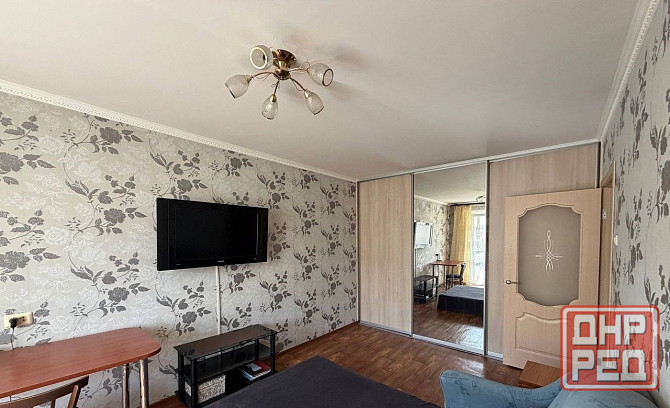 Сдается двухкомнатная квартира в Ворошиловском районе Донецка по театральному проспекту. Донецк - изображение 1