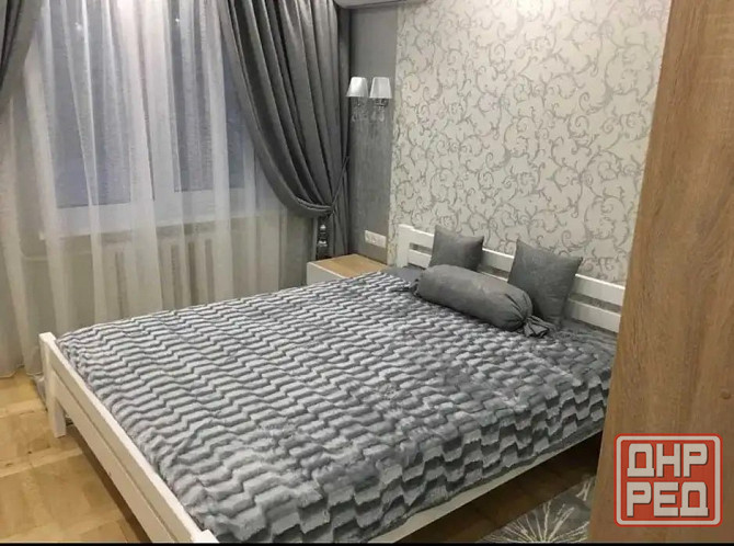 Двухкомнатная квартира в центре Донецка, б-р Пушкина, Ворошиловский район Донецк - изображение 1