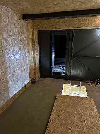 Гараж с ремонтом в тсн Шахтёр Донецк