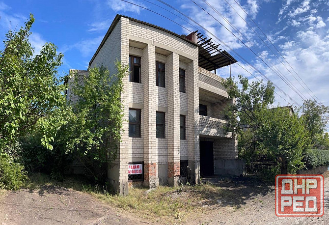 Трёхэтажная дача с участком 6 соток Донецк - изображение 1