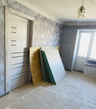 Продам 2-к квартиру на Бажанова Макеевка