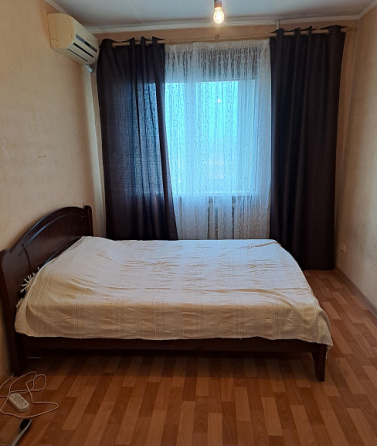 Продам 2-к квартиру на Батова Макеевка