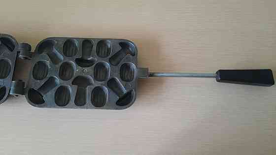 Чугунная форма для выпечки грибочки и орешки ссср Донецк