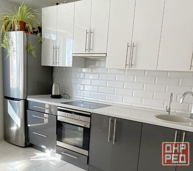 онецк, Калининский район, Медицинский университет, Больница Калинина, 10 минут до Парка Гулливер, це Донецк - изображение 1