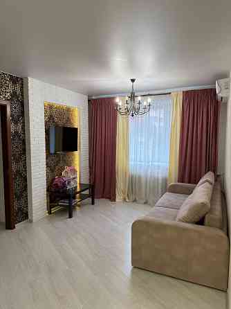 Сдается небольшая, но очень уютная двухкомнатная квартира в Петровском районе Донецк