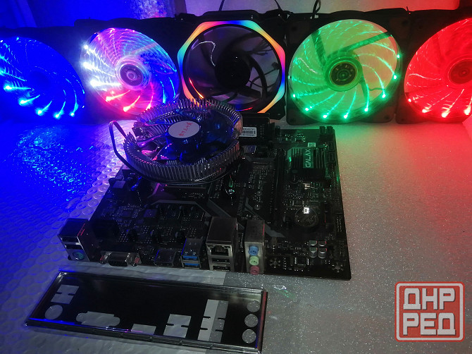 Комплект Ryzen R3 1300 PRO + плата AM4 с 8Гб DDR4 Горловка - изображение 1