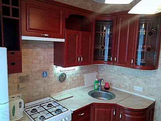 Сдаю двухкомнатную квартиру Донецк