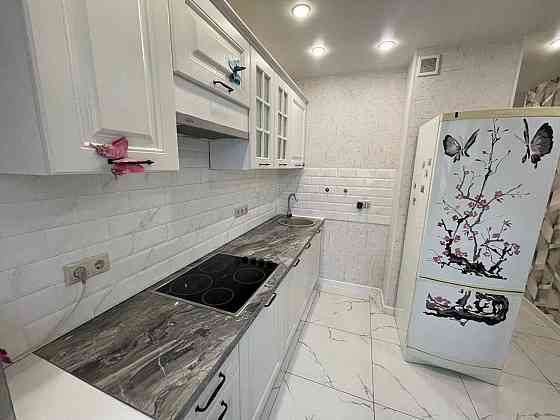 Гостиница Виктория, набережная и крытый рынок 10 минут, Донбасс арена Донецк