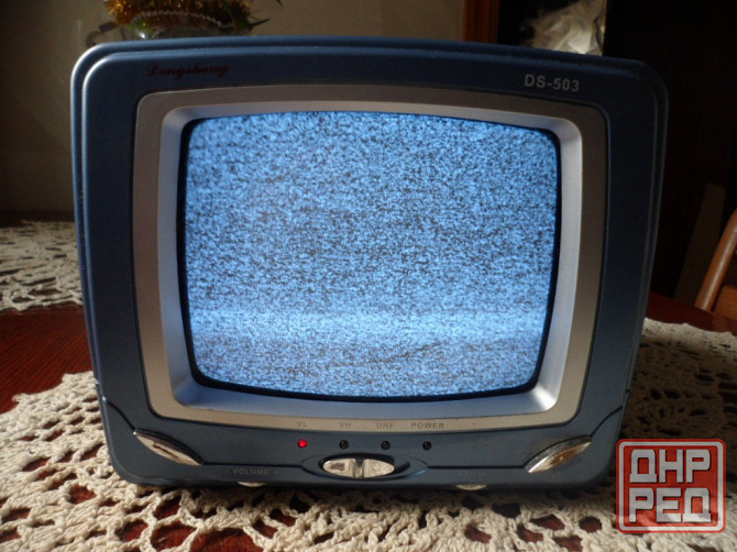 Телевизор ч/б маленький. Енакиево - изображение 4