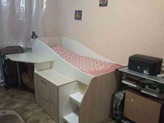 Продам детскую кровать-комод-стол Донецк