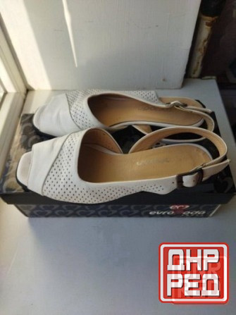 Женские кожаные босоножки 36 р. Донецк - изображение 2