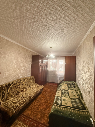 Продаю отличную квартиру 5/9 Ясиноватая