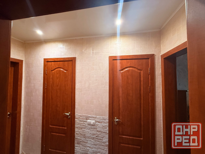 Продаю отличную квартиру 5/9 Ясиноватая - изображение 1