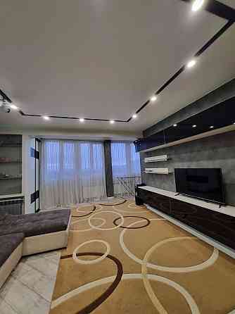 Аренда Крупногабаритной 2х Комнатной квартиры Ленинский район - Мирный/Перенатальный центр Донецк