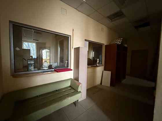 Продажа Офисного Помещения Ул.Артема - Бывший Банк ! Состояние Отличное ! Донецк