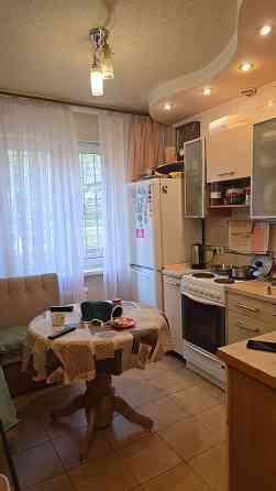 Продам 3х к.кв на ул. Капитана Ратникова Донецк