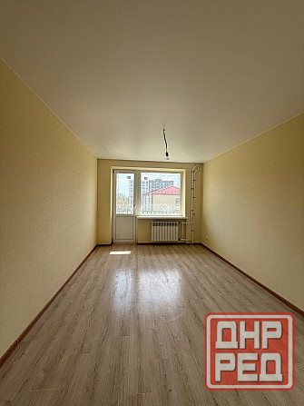 Продается трехкомнатная квартира в Центральном районе Мариуполь - изображение 1