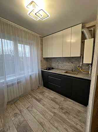 Продажа по ул.Октября 1й Квартры - После Ремонта - документы готовы ! Есть торг ! Донецк