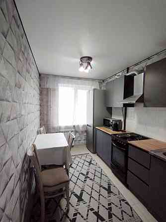 Сдаётся 3-к квартира на левом берегу. Мкр Восточный, ул. Киевская, 53. Мариуполь