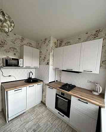 город Донецк, Киевский район, Травматология, Изумруд, проспект Мира, самый центр города Донецк