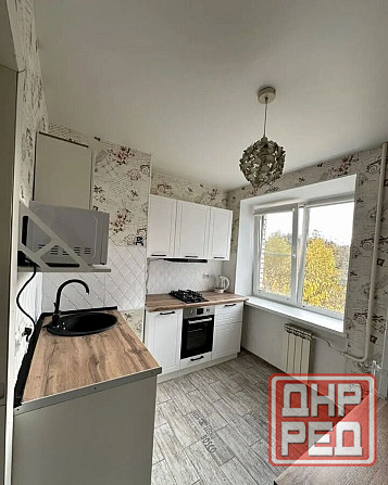 город Донецк, Киевский район, Травматология, Изумруд, проспект Мира, самый центр города Донецк - изображение 2