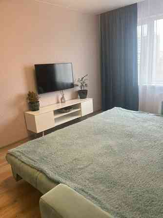 Сдаётся двухкомнатная квартира после ремонта (Буденновский район). Ориентир Караван. Донецк