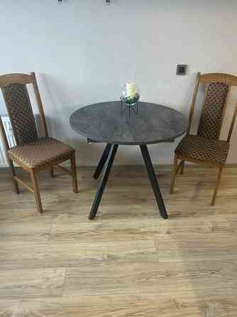 Сдаётся двухкомнатная квартира после ремонта (Буденновский район). Ориентир Караван. Донецк