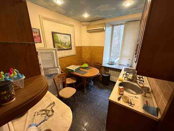 Большая сталинка по ул.Артема - hotel Central - документы готовы . Торг Донецк