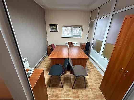 Аренда Отдельно Стоящего Офисного Помещения - Ленинский проспект ул.Куйбышева ! Донецк