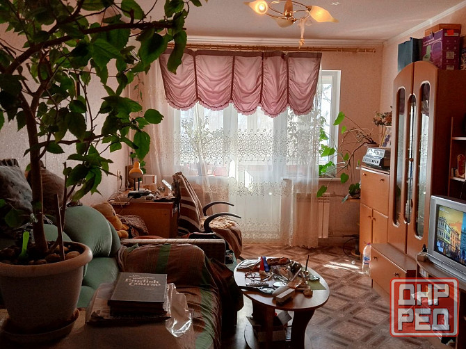 Продаётся 2х комнатная квартира в Калининском р-не ул. Краснофлотская Донецк - изображение 1