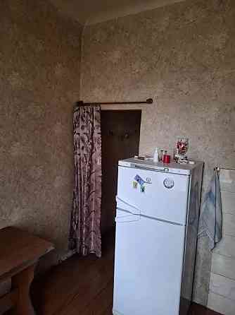 Продам 2-х комнатную квартиру под ремонт г. Енакиево, проспект Ленина Енакиево