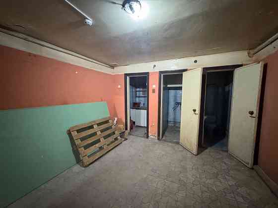 Магазин,Червоногвардейский район, ул.Авроры (ор-р ост.Кольцевая) э Макеевка