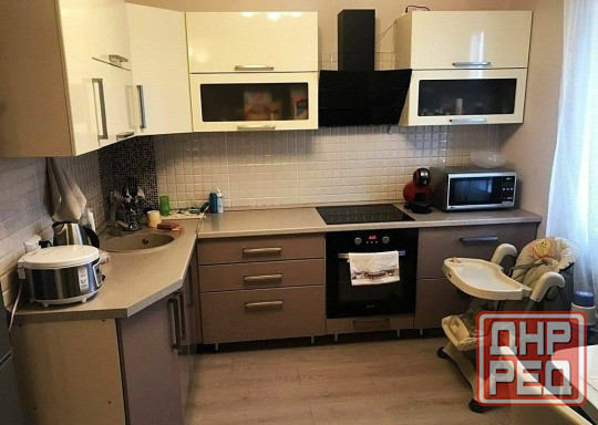 Сдаю Просторную Двухкомнатную квартиру. Расположена в Калининском районе Донецк - изображение 1