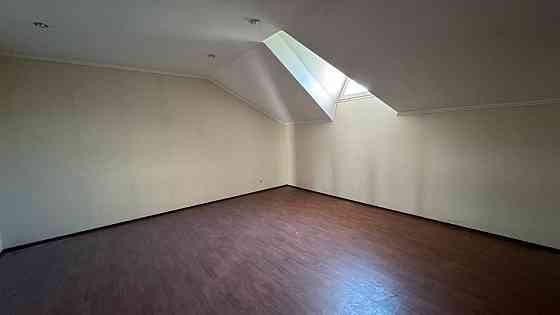 Дом в тихом центре. ул.Соловьяненко, гост.Прага Донецк