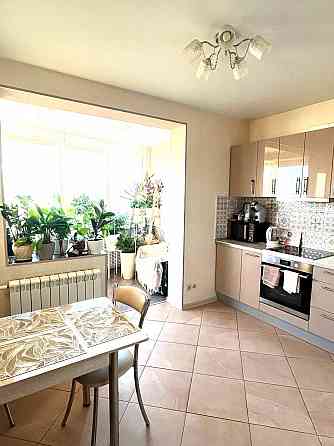 сдаю 1-комнатную квартиру на длительный срок Донецк, Калининский район, улица Марии Ульяновой Донецк