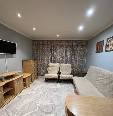 Продам 1-к квартиру на Миси, Ганзовка Макеевка